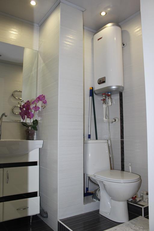 Apartment Ecaterina キシナウ エクステリア 写真